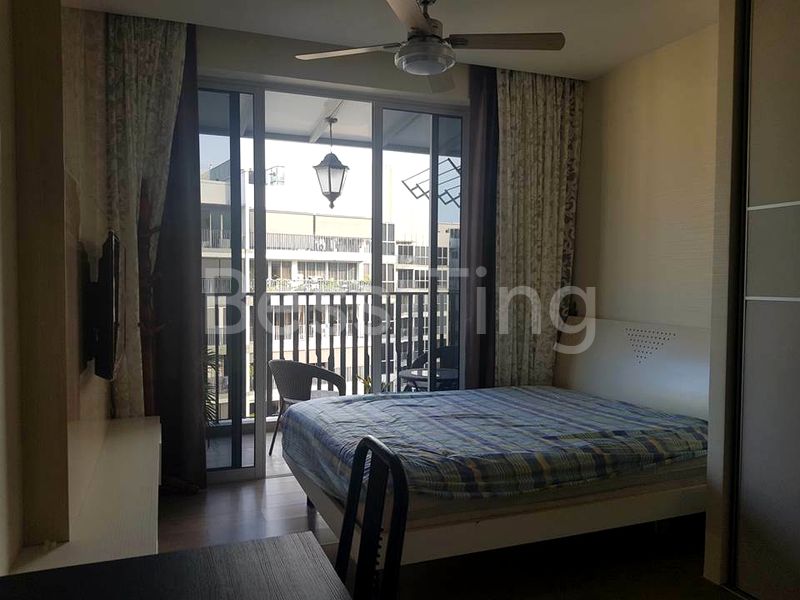 Master Room Executive Condo for Rent in  Heron Bay - Image 4
